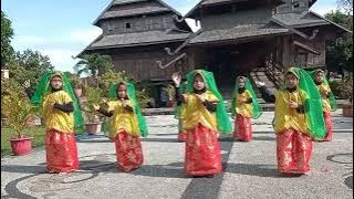 Tari Kreasi Samawa Balong TK Negeri 2 Sumbawa
