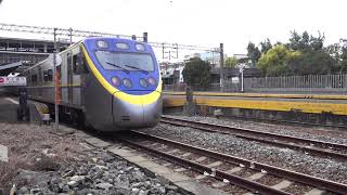 3217次區間車抵達大林車站 20211130
