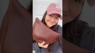 PLG has the squishiest sling bag! Love my medium koala in nutmeg for all my weekend errands 😍