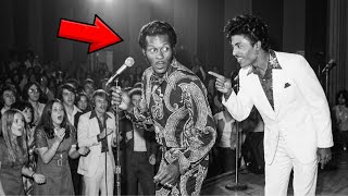 Chuck Berry Was Mid-Song When Little Richard INTERRUPTED His Show—8 Seconds Later,Everything Changed