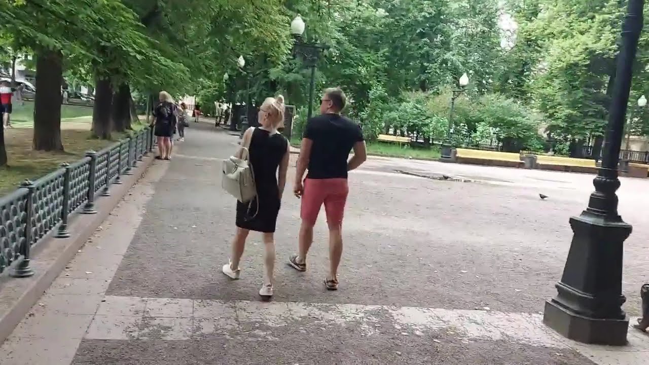 Michail  Bulgàkov. Stagni del Patriarca. Museo. Via Malaia Bronnaia  Малая Бронная Патриаршие пруды