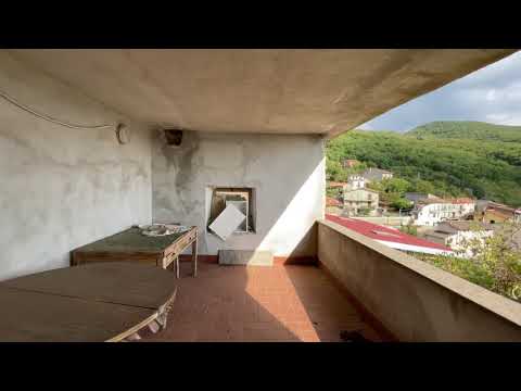 Video: Portico E Terrazza