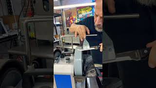 Sharpening knives