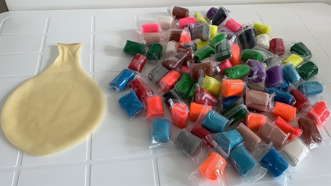 COLOQUEI 90 MASSINHAS COLORIDAS DENTRO DO BALÃO. EXPLODIU?!