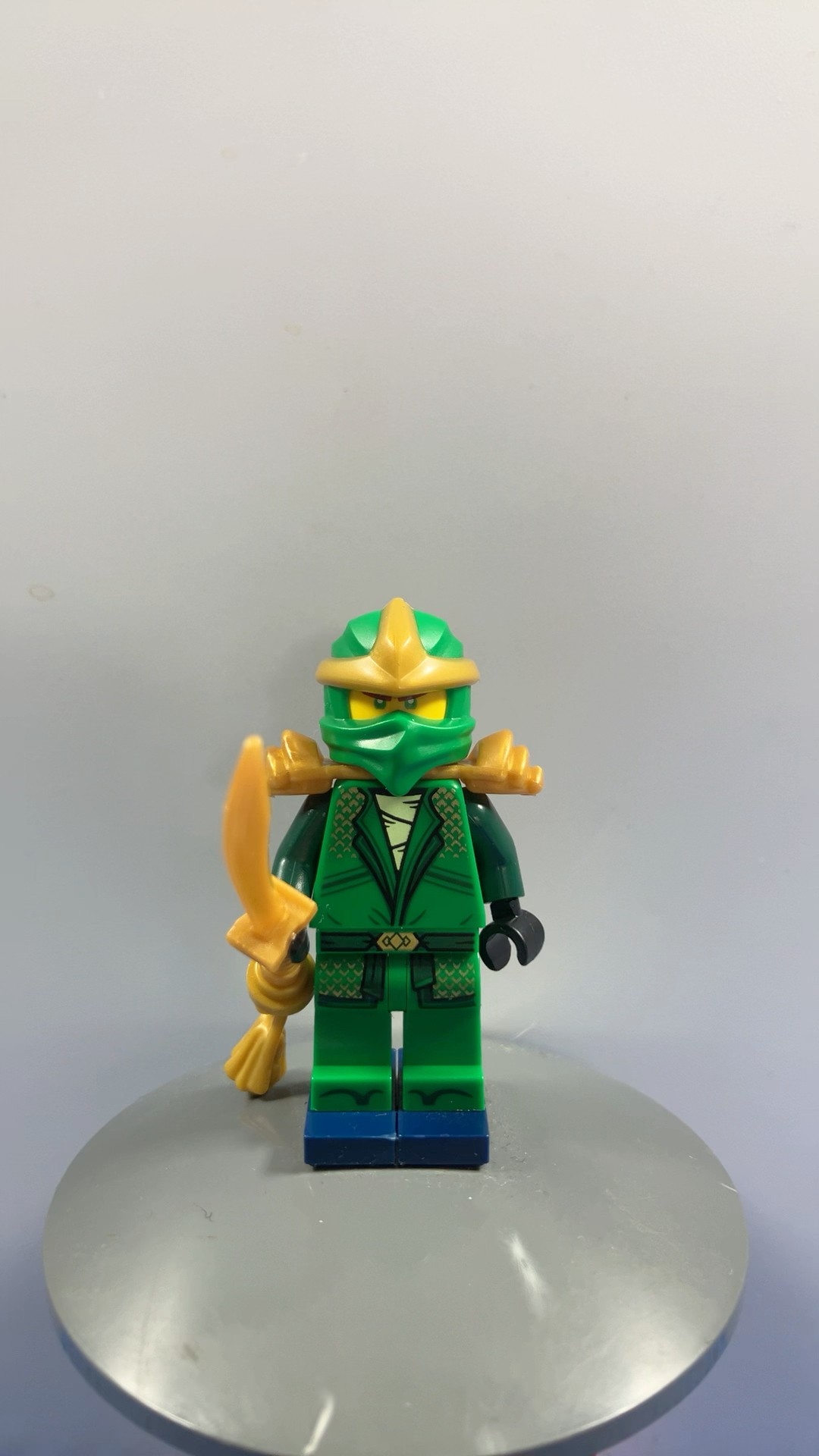 LEGO Ninjago Lloyd ZX (Legacy) Minifigure - YouTube
