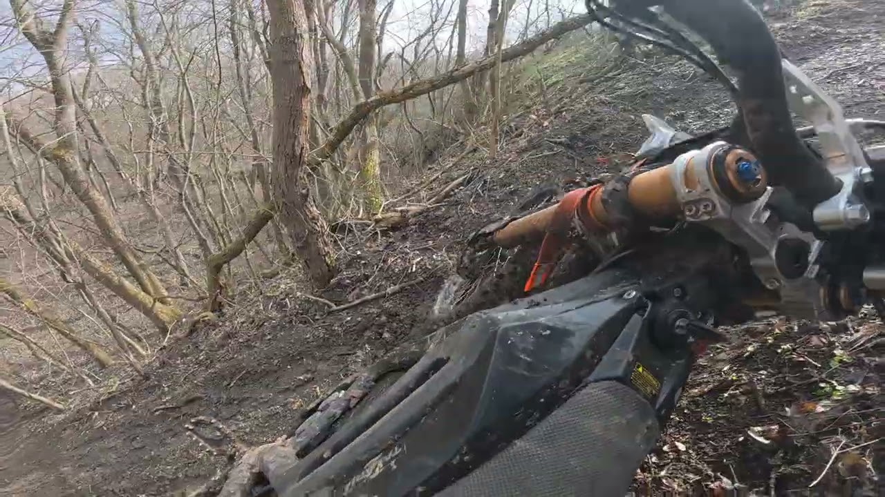 5 Человек утонуло в грязи.  Открыл сезон 2026. Talaria Komodo