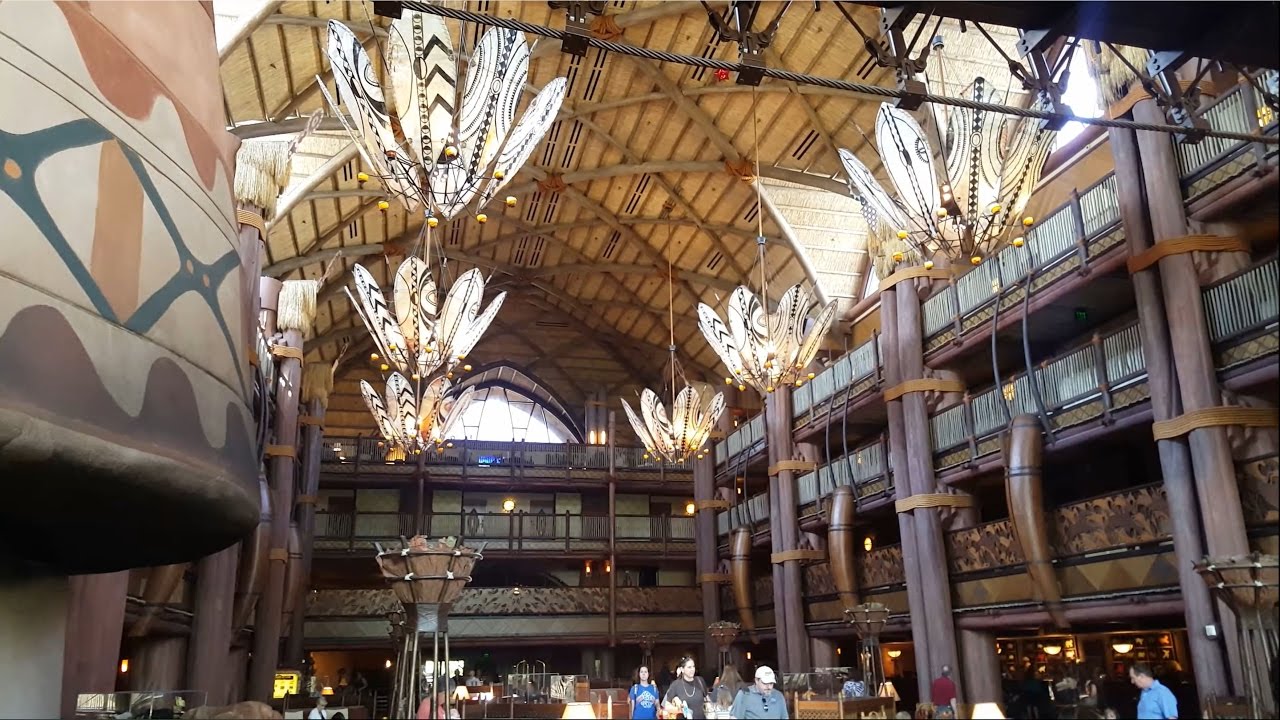Animal Kingdom Lodge savanna view room with bunk beds in Jambo House