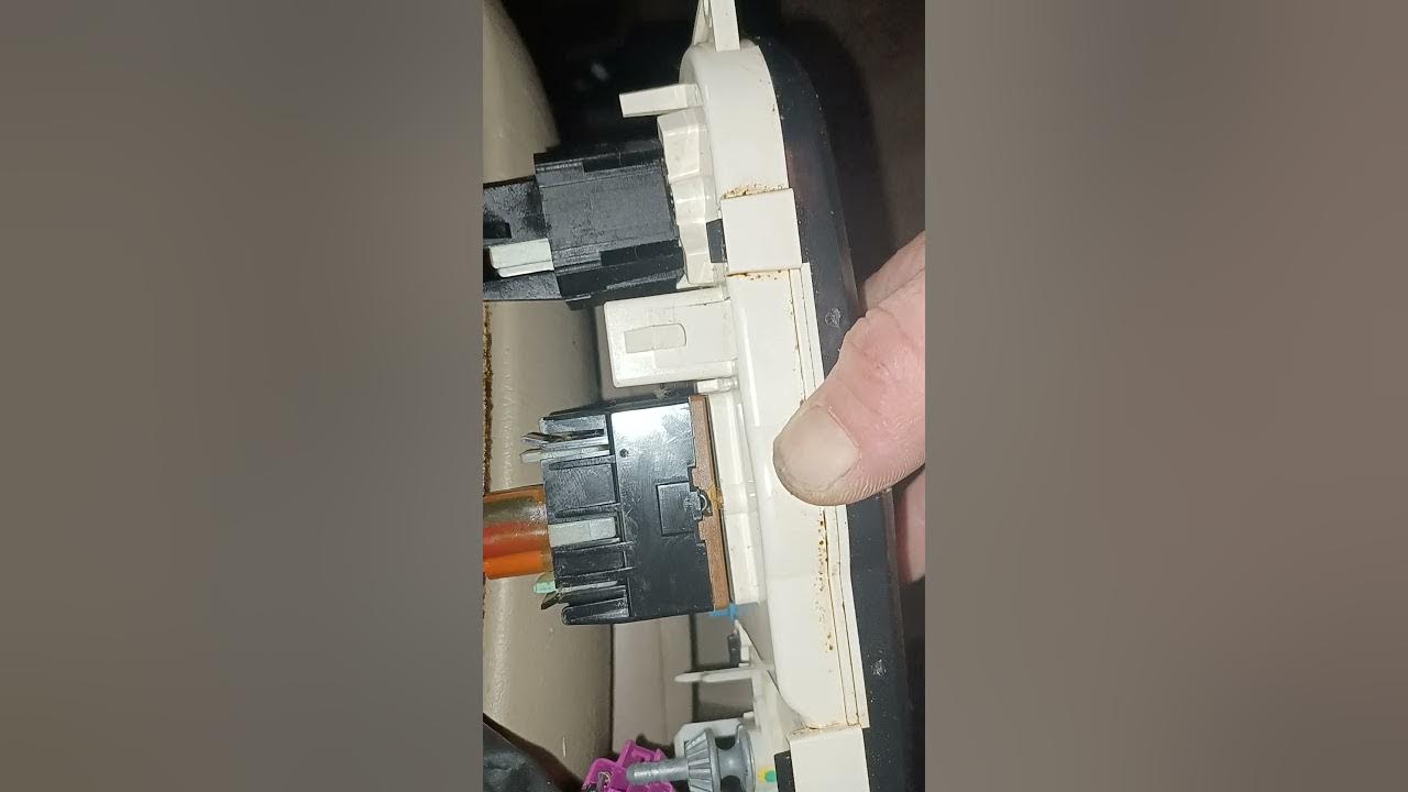 20022008 Ford escape ac control panel replacement YouTube