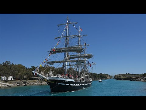 JEUX OLYMPIQUES 2024 - La flamme olympique est en France : l'arrivée du Belem à Marseille