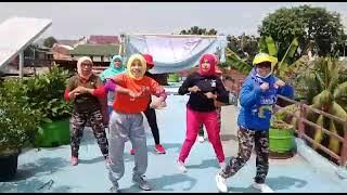 Ayam Den Lapeh - IOSKI