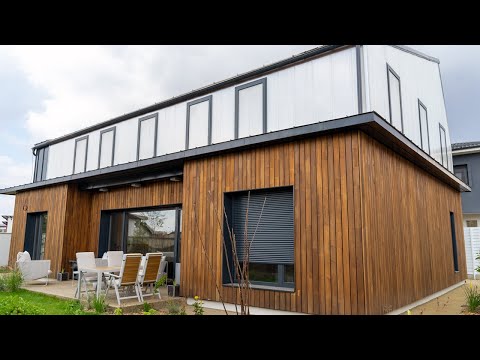 Video: Bungalou mic, transformat în casa de familie contemporană din Perth, Australia