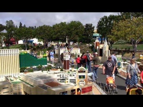 HD] Las Vegas Miniland Tour at Legoland California - Lego Las Vegas 