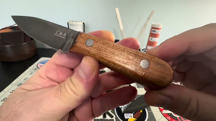 Let’s take a look at some good ol fashioned fixed blades!!!!! 😊