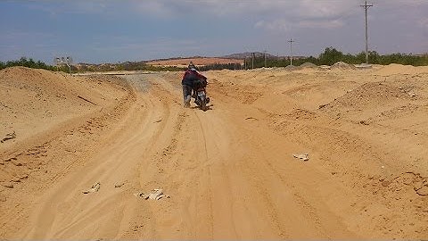 Đường ven biển từ Phan Rí Cửa về Bàu Trắng (05/2015)