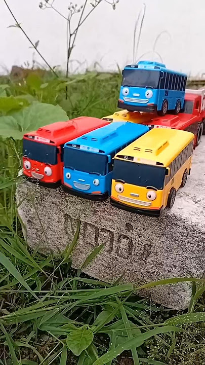 tayo and friends pelan pelan #shorts #car #toys #mobilmobilan