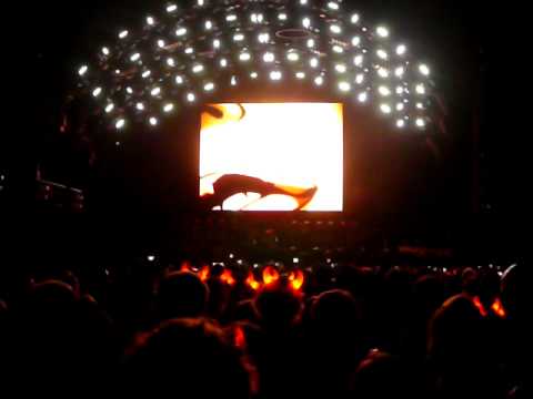 AC/DC Live: concert in Sydney, 20-Feb-2010 - YouTube