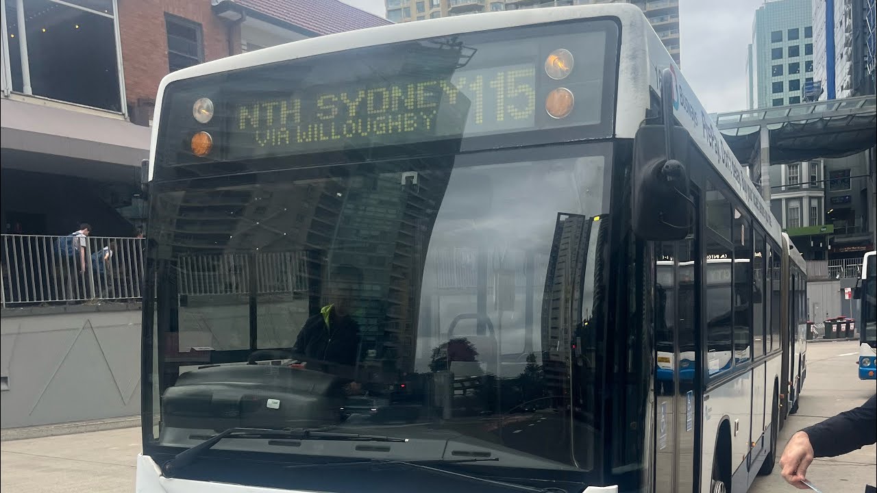 Busways Willoughby m/o 1683 Volvo B12BLEA Euro 3 Custom Coaches CB60 Ed Sheeran Concert Bendy Bus.