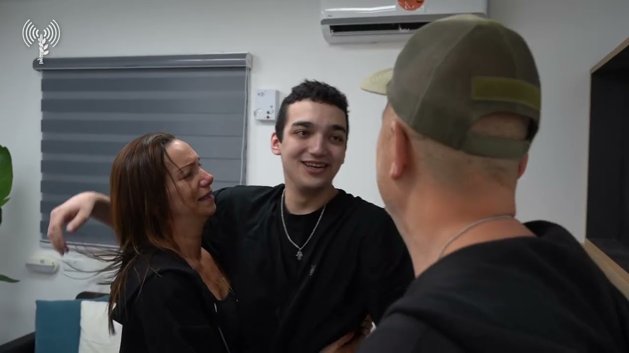 FREEDOM! American hostage Edan Alexander reunites with family after release from Hamas terrorists