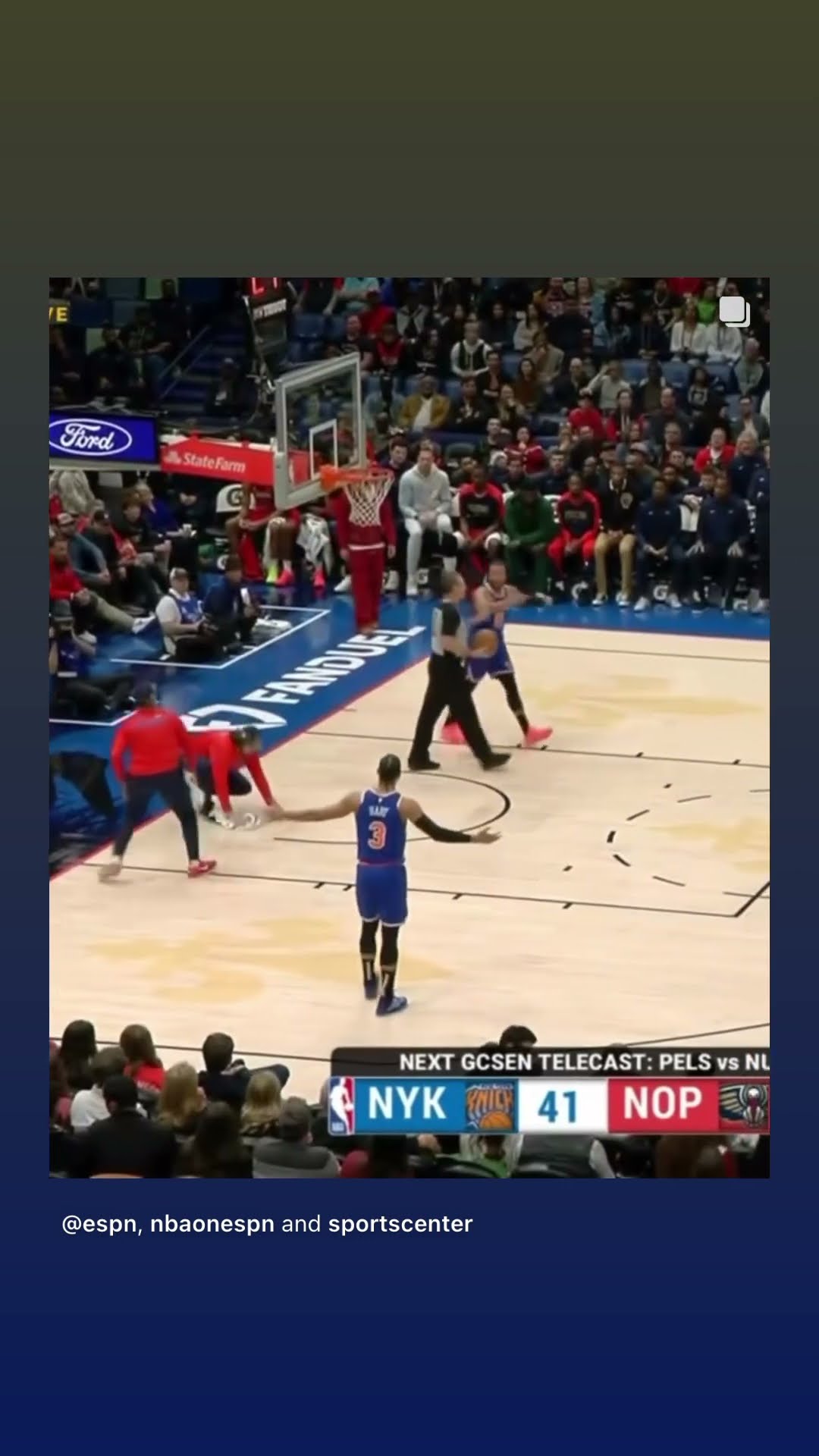 They got a tech #hoodnews #newyorkknicks #jalenbrunson #basketball #sports #omg #how #wow #bball