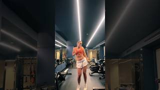Had to get into it real quick 🕺🏻 #gym #dance #lol