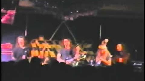 To hell with the devil - Stryper Expo 2000