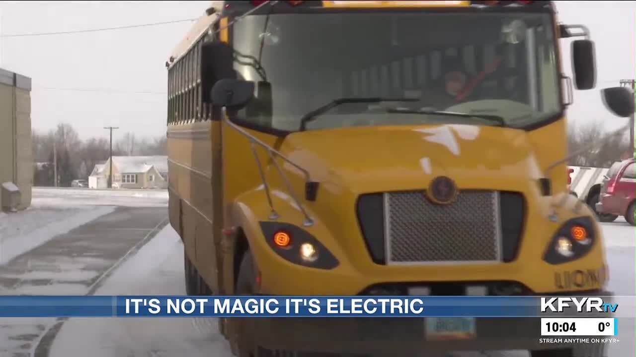 How Glen Ullin’s school bus is doing in the winter YouTube