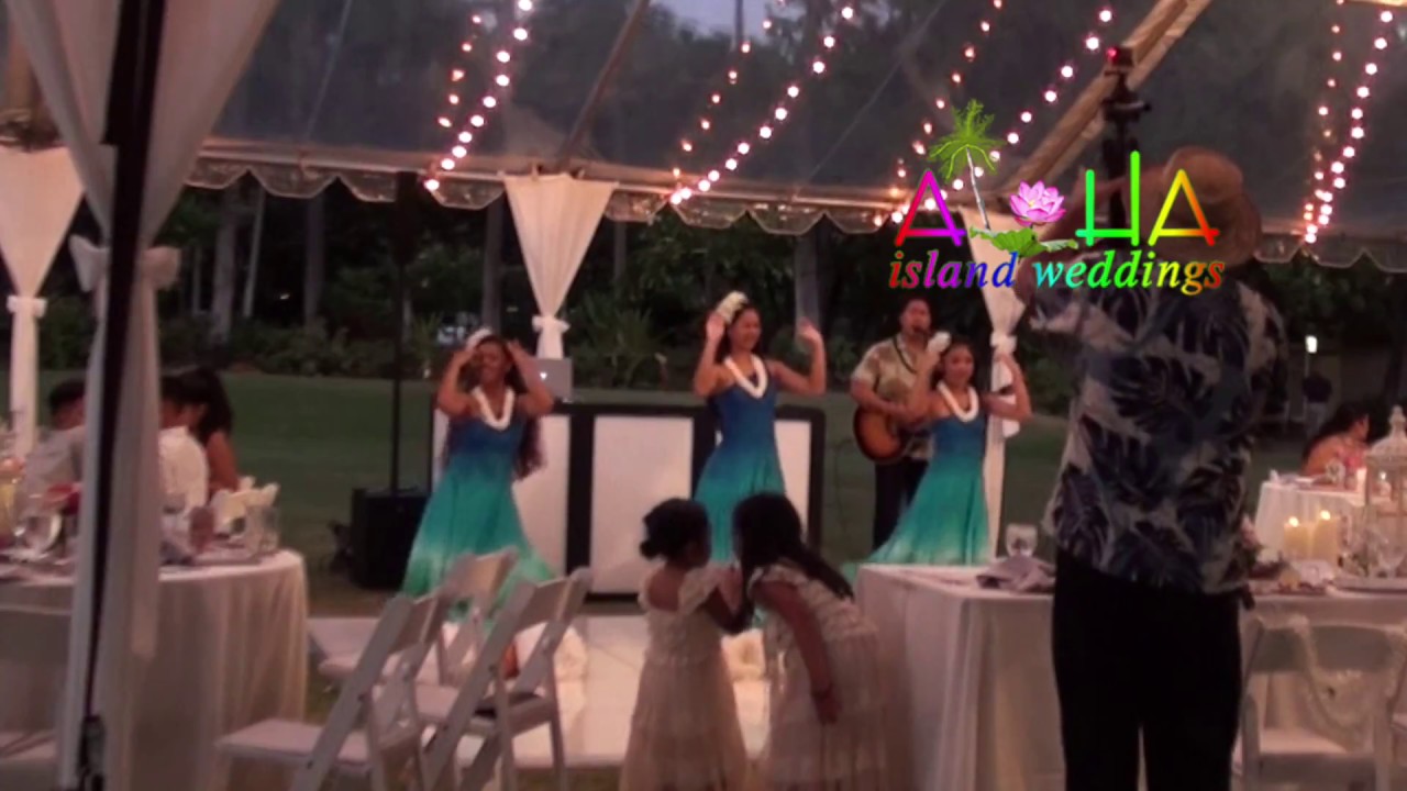 Hawaii Wedding Reception With 3 Hula Dancers And A Hawaiian