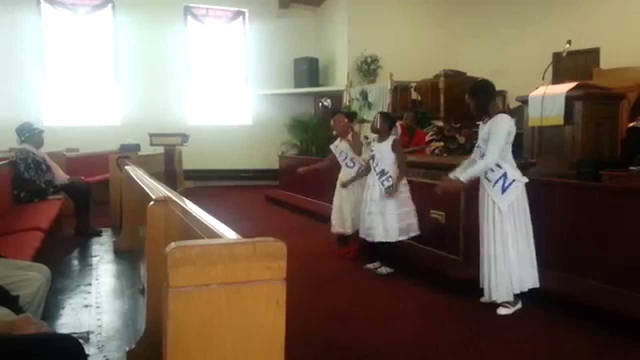 Praise dance I hear the chains falling YouTube