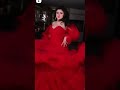 الورد الأحمر ياجمالها 