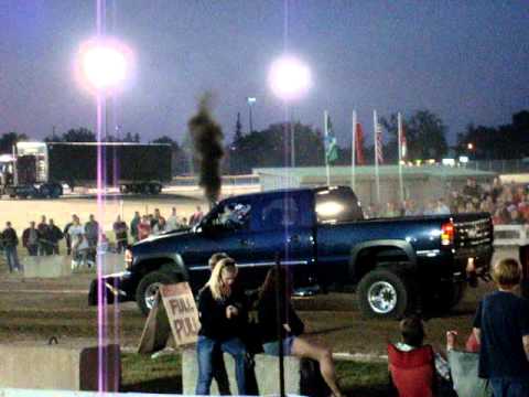 Randy Overton - Elora Truck Pull 2010