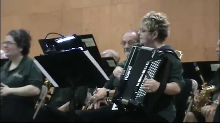 Debra Kartz playing "Beer Barrel Polka" on Accordion