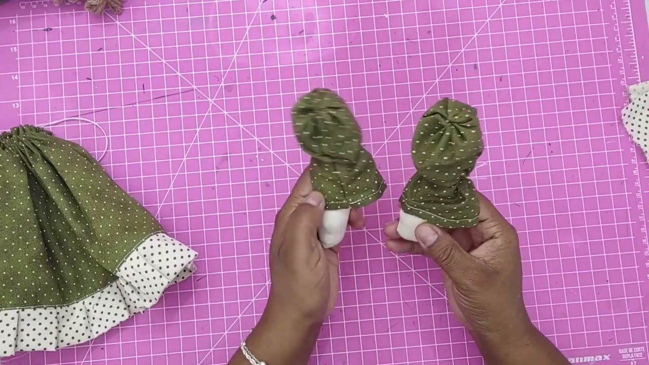 boneca porta papel higiênico, diferente essa vocês ainda não fizeram