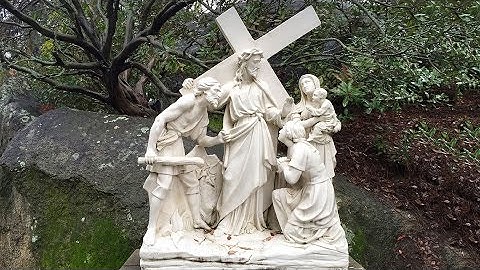 Stations of the Cross - Eighth Station: Jesus meets the women of Jerusalem HD