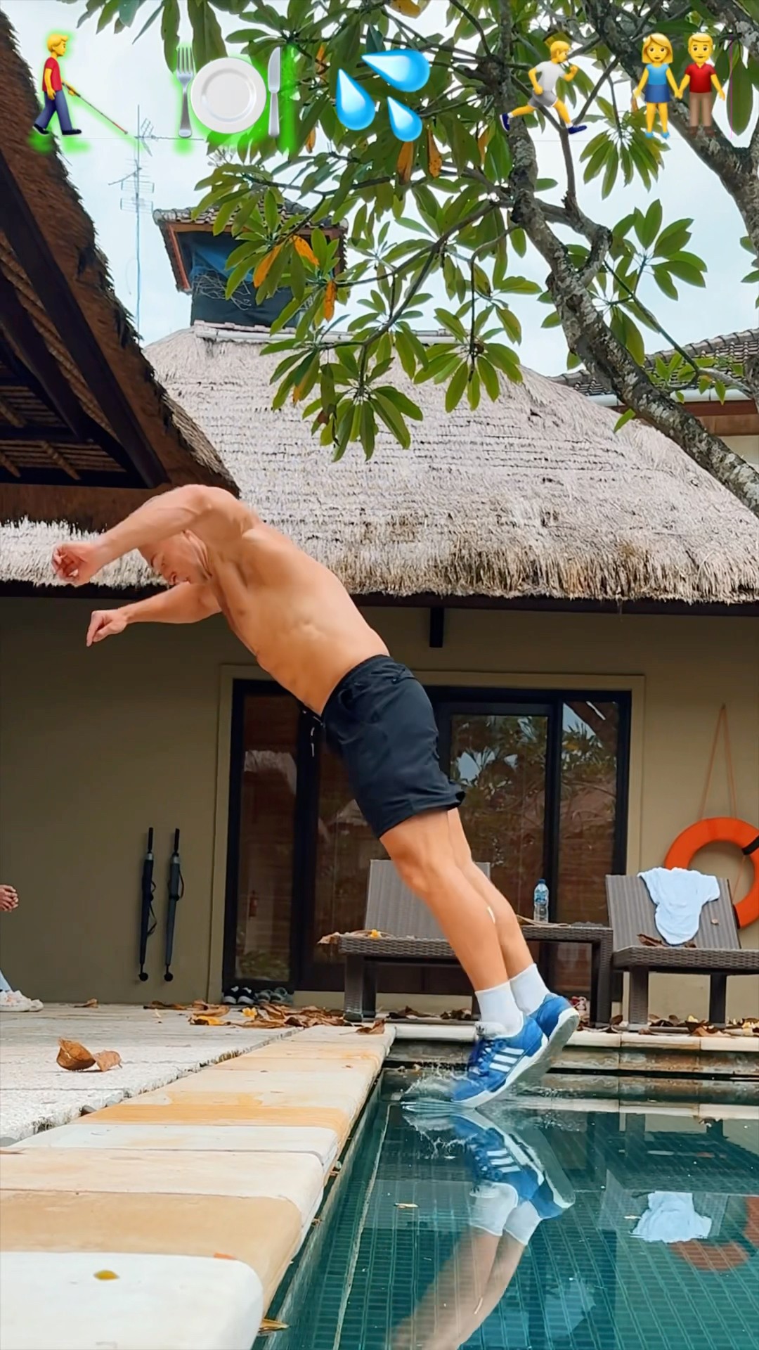 Parkour with Emojis pt.9?? #kiryakolesnikov #prank #funny #stunt #parkour #comedy