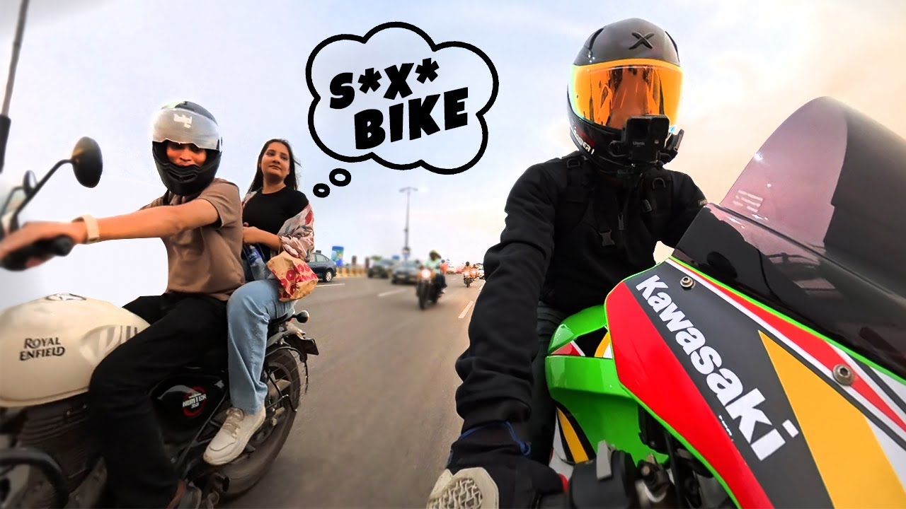 only Kawasaki ZX10R ko milte hai Cute Girl reactions   🤣🤪