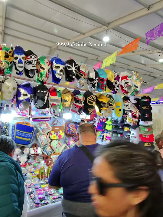 absolutely-beautiful-mexican-flea-market-mexico-city-travel