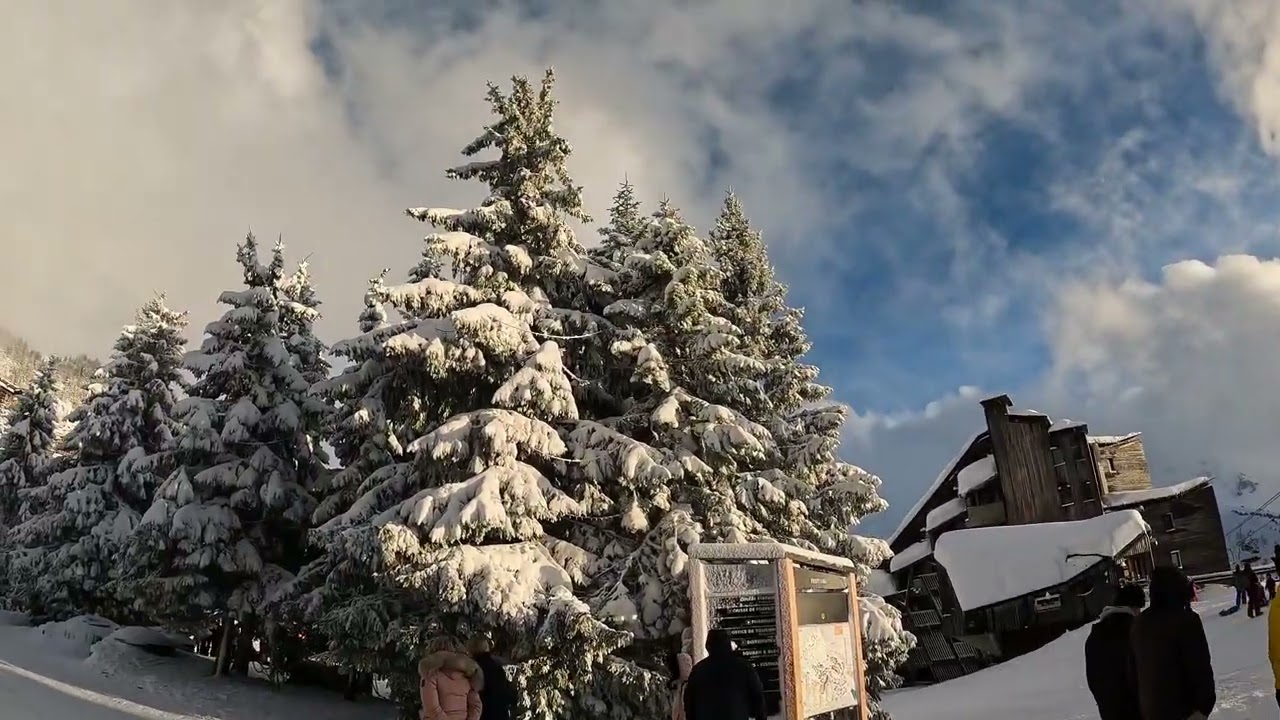 Avoriaz citywalk, overview. Fontaines Blanches. February 2026