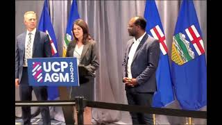 « Danielle Smith has just offered an apology  discriminated  their COVID-19 vaccination status»