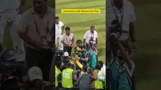 🎥 Cameraman’s Lucky Moment with Thala 🦁💛 | Unforgettable Dhoni Aura 🔥