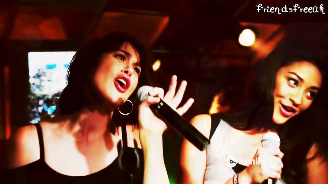 Emily & Paige | The night we met (+7x15)