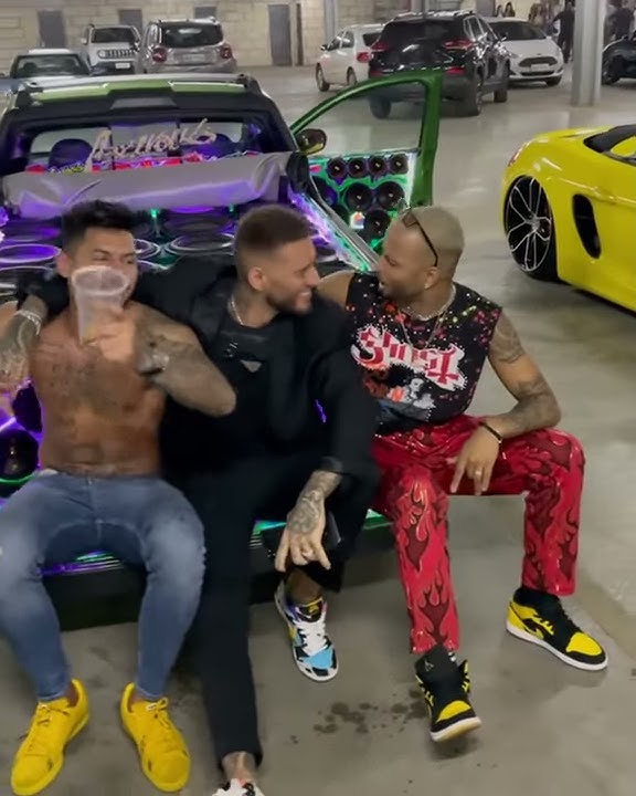 Hungria - Hip Hop e Lucas Lucco Só atualizando os rolê