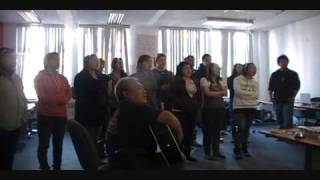 Miniatura de vídeo de "How Great Thou Art - Inuktitut"