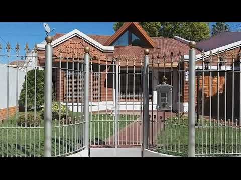 Casa 5 amb con pileta, parque y quincho,Monte Grande