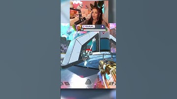 This Gun NEEDS To Be NERFED 🔥 #apexlegends #apexclips #apexlegendsshorts