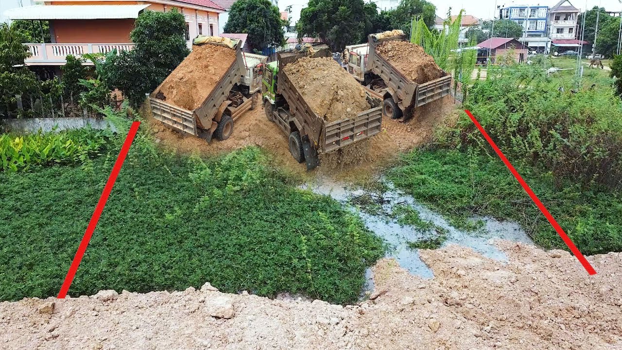 Perfectly completed 100% PROJECT! 5-T dump trucks overloading soil to