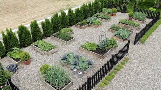My Vegetable Garden Layout & Tour! 👩‍🌾🥦🍓// Garden Answer
