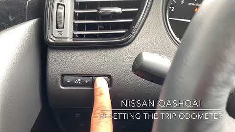 Resetting the trip odometer in the Nissan Qashqai - Know Your Nissan with Woodchester Nissan