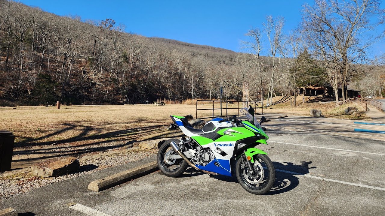 Ride along to an AR State Park - last '25 Ride POV Ninja 500