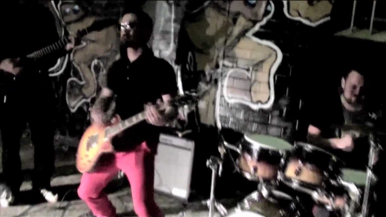 Guilt Free - Pearls (Official Music Video)