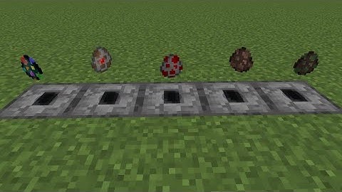 How to get secret spawn eggs in Minecraft BE/PE!